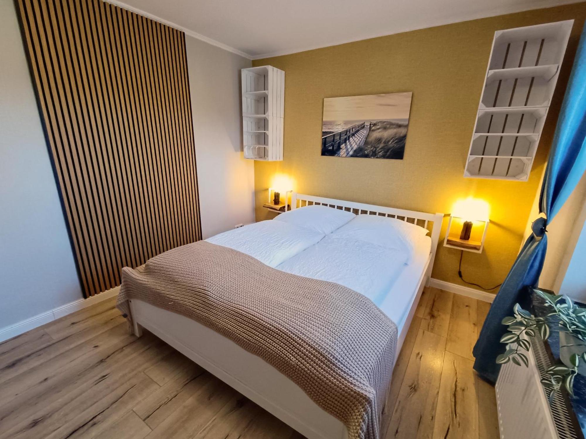 Séjour chez l'habitant Nordseezimmer Koje - Wlan, Parkplatz, Eigenes Bad, Fahrradschuppen, Rollladen *