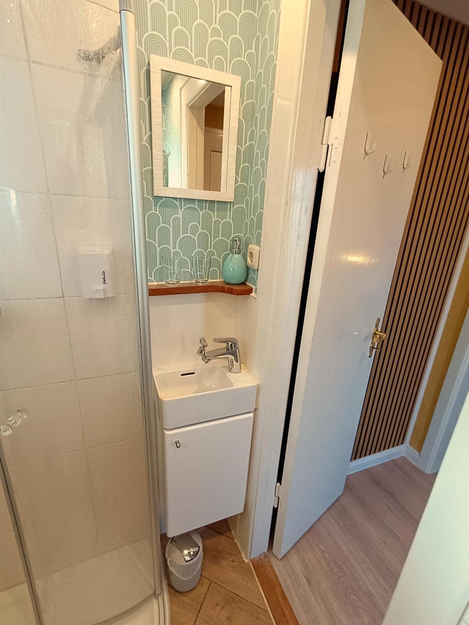 Nordseezimmer Koje - Wlan, Parkplatz, Eigenes Bad, Fahrradschuppen, Rollladen Séjour chez l'habitant *
